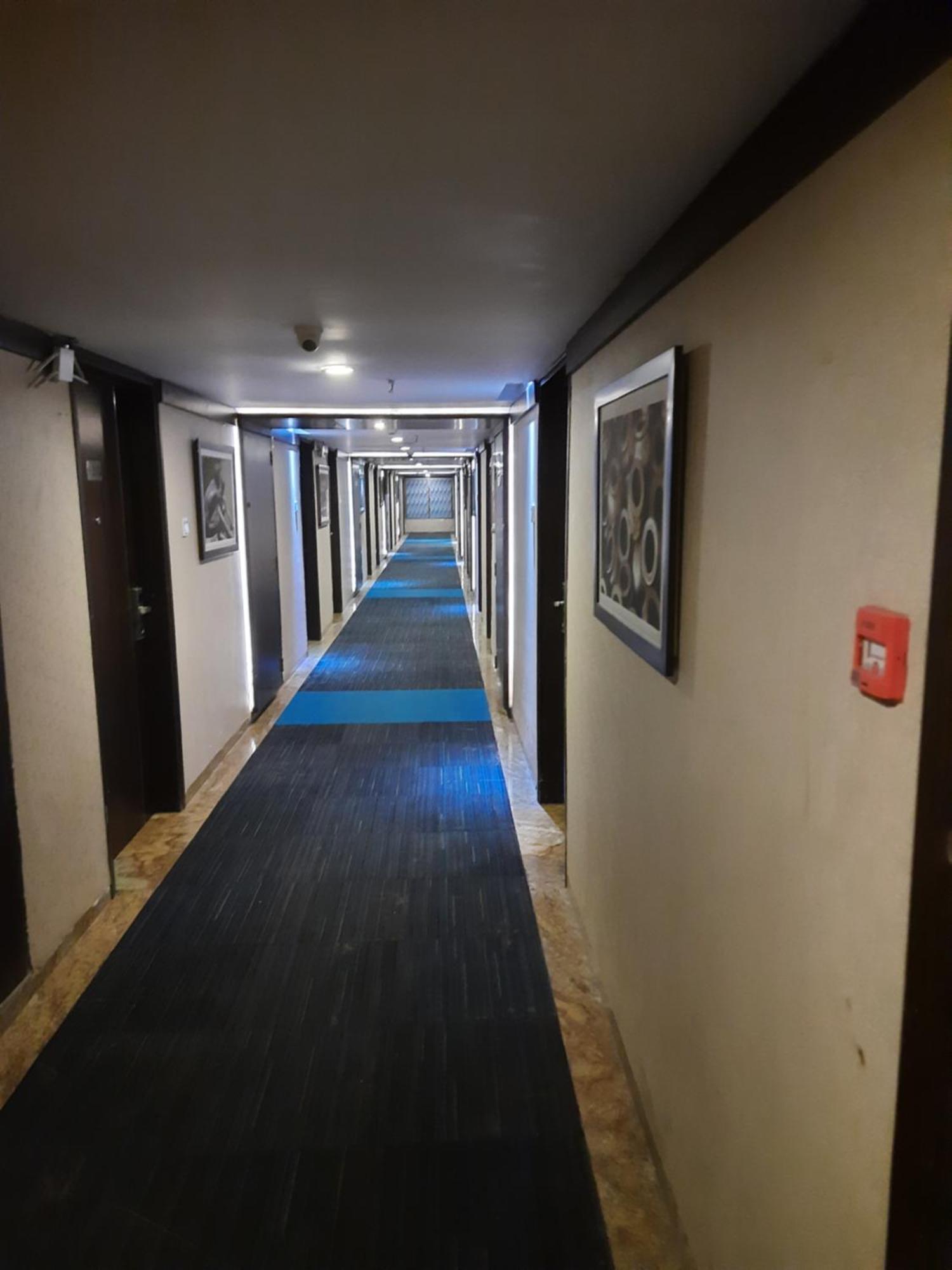 Hotel Lxia Hinjewadi - Indian Nationals Only Pimpri-Chinchwad Exterior foto